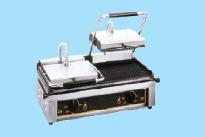 Sandwich Grooved Griddle CISMAJESTIC